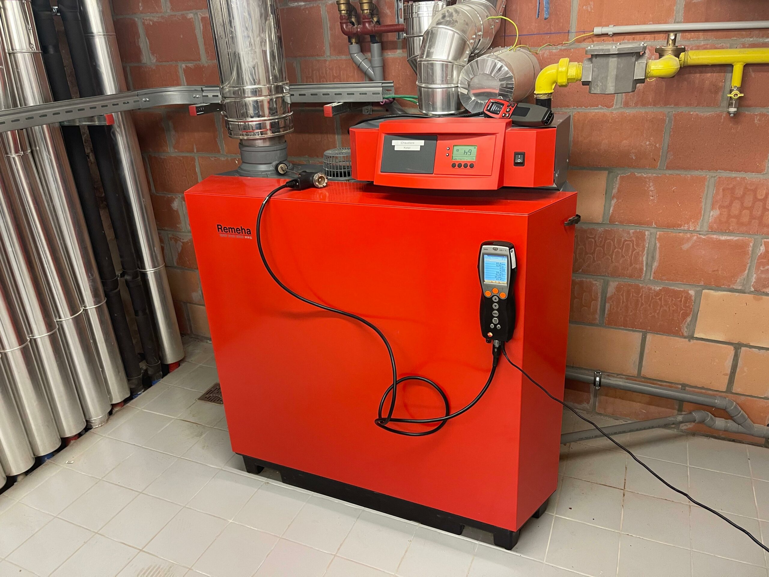 Dépannage Chaudière : Intervention Rapide et Réparation Toutes Marques dépannage chaudière à condensation intervention technique